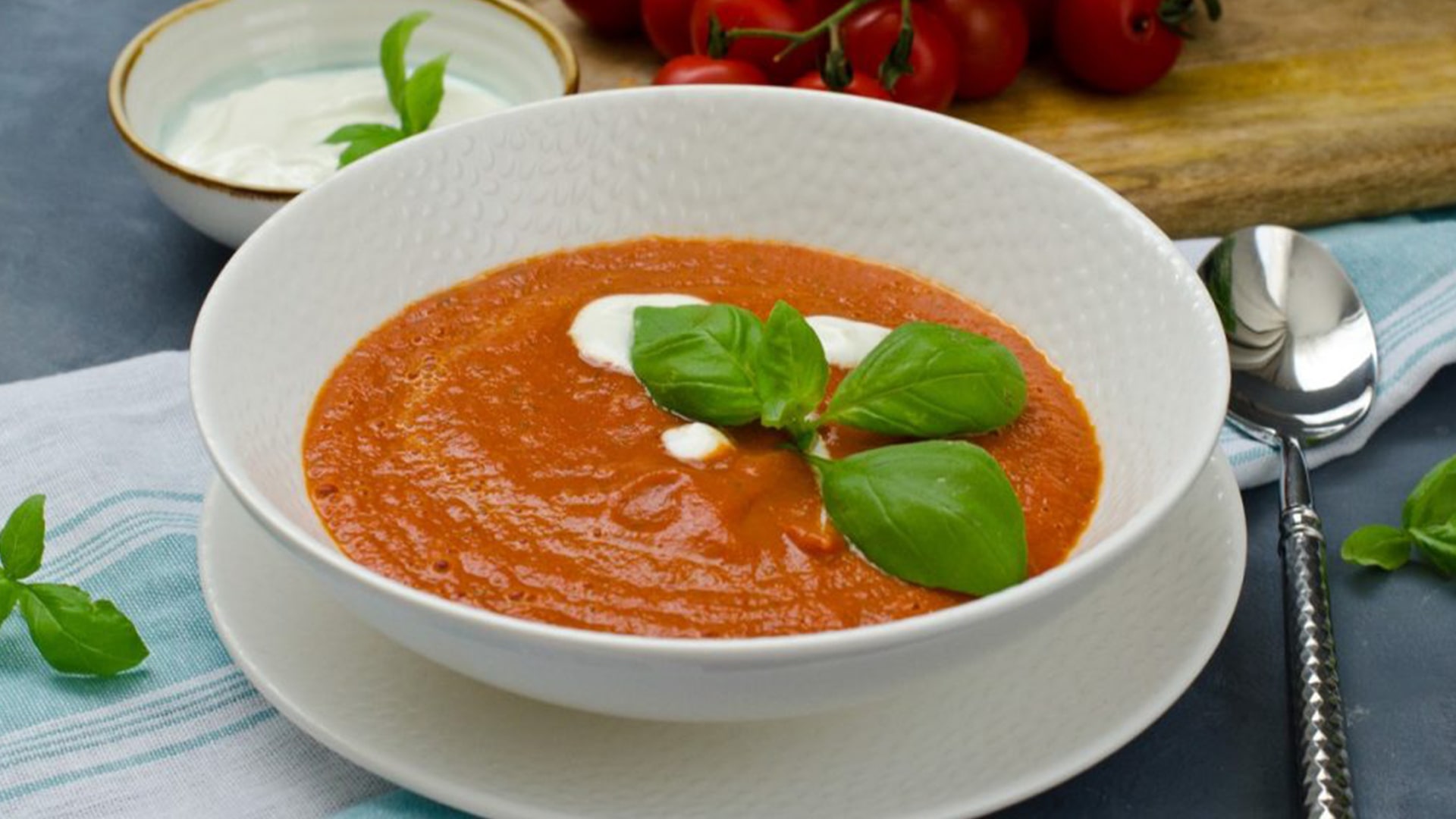 Krémová polievka z pečených paradajok